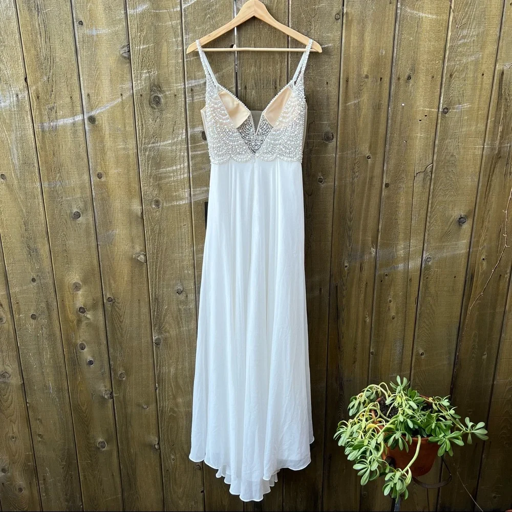 White True Love Beaded Rhinestone Wedding Gown 🌿 - Picture 10 of 13